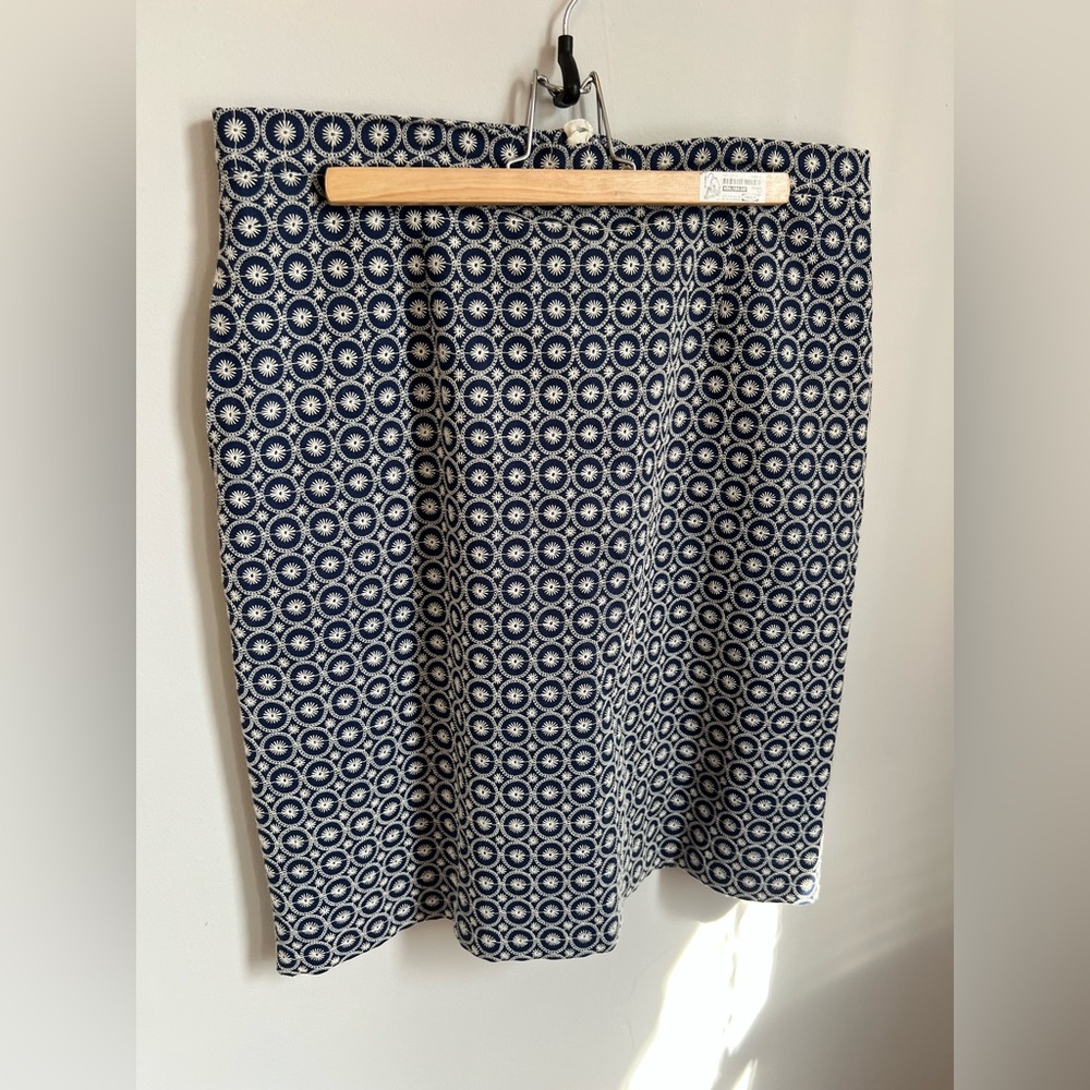 Brooks Brothers Navy and White Printed A-Line Skirt